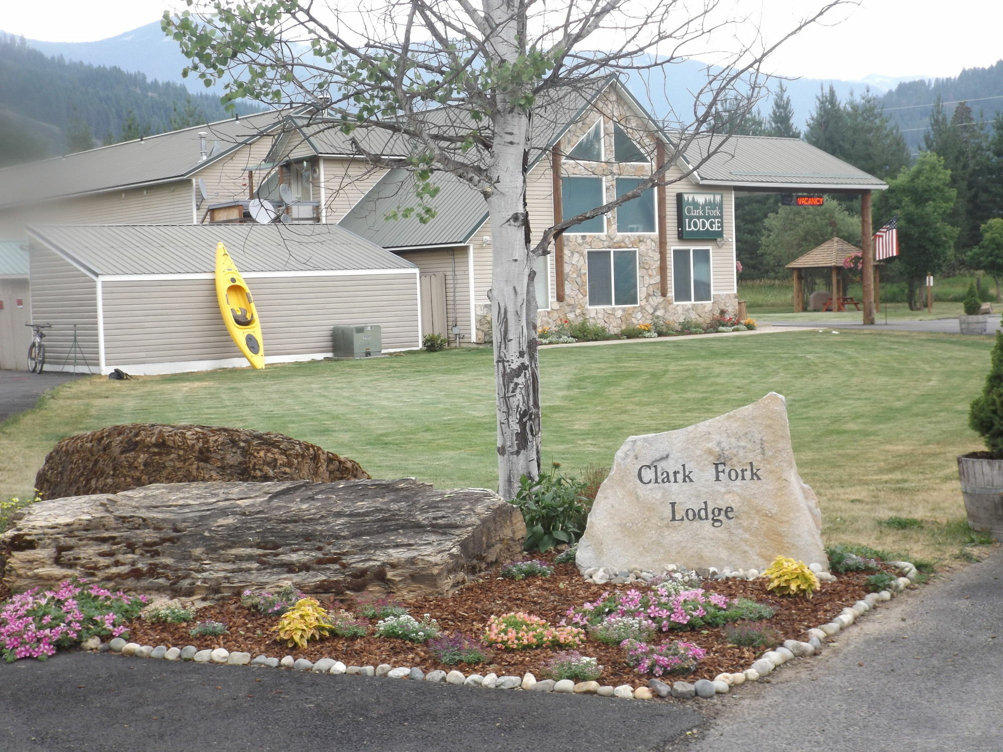 Clark Fork Lodge Экстерьер фото